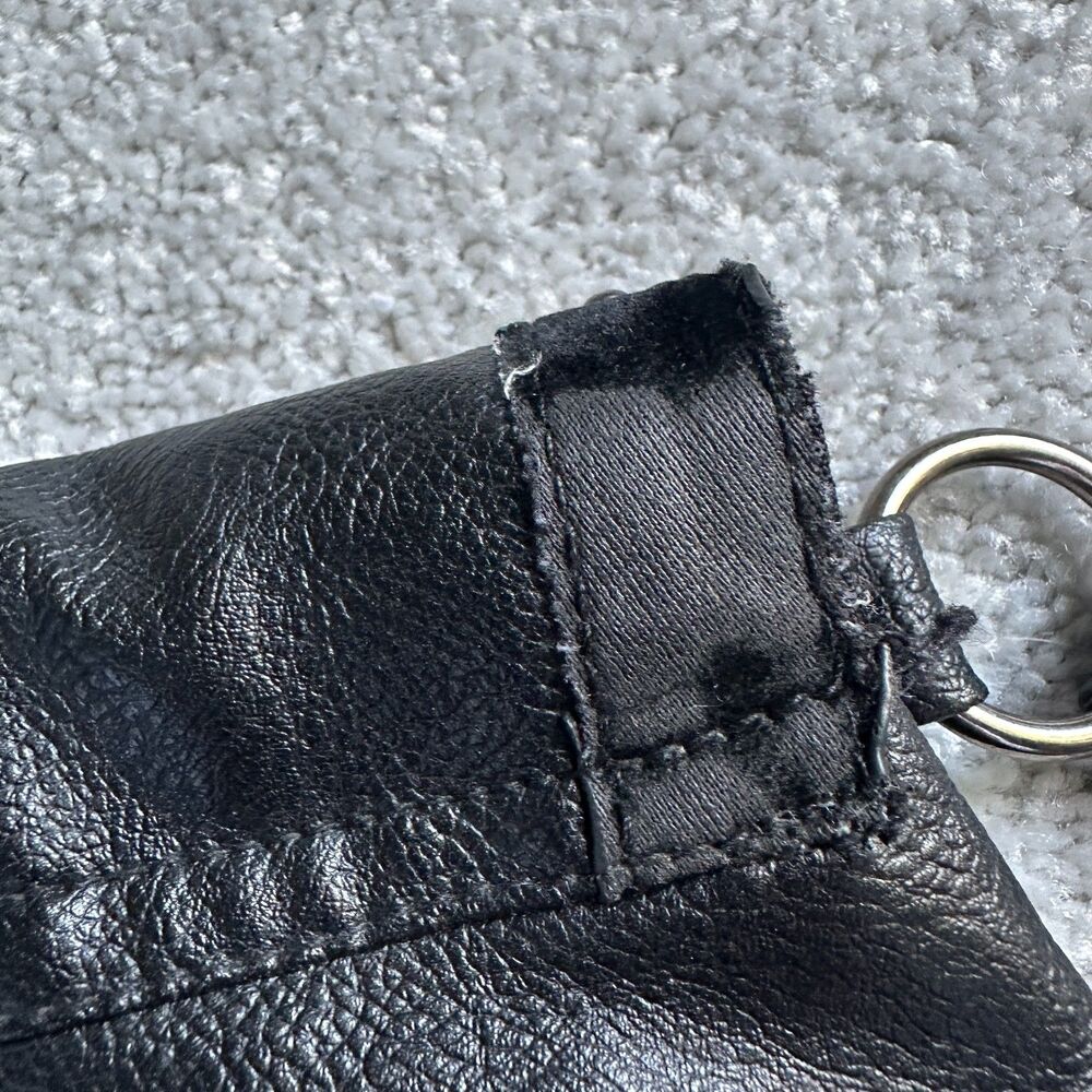 atmosphere studded Crossbody bag with fringe - Picture 6 of 13